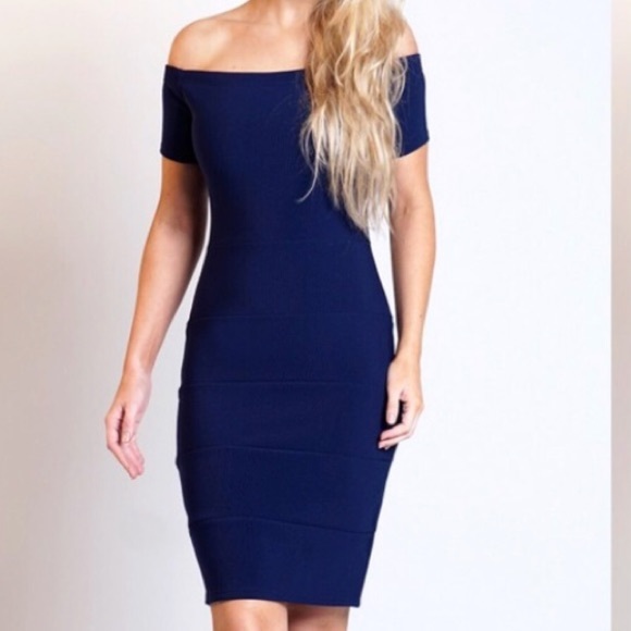 🎉Host Pick🎉 Navy Bandage Dress - Picture 3 of 3